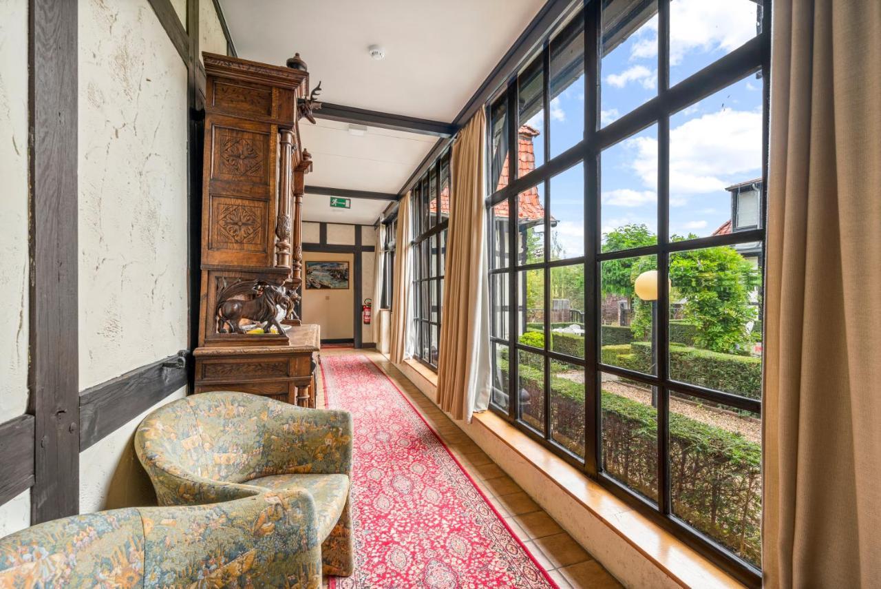 Hotel Kasteelhof 'T Hooghe Ипр Экстерьер фото