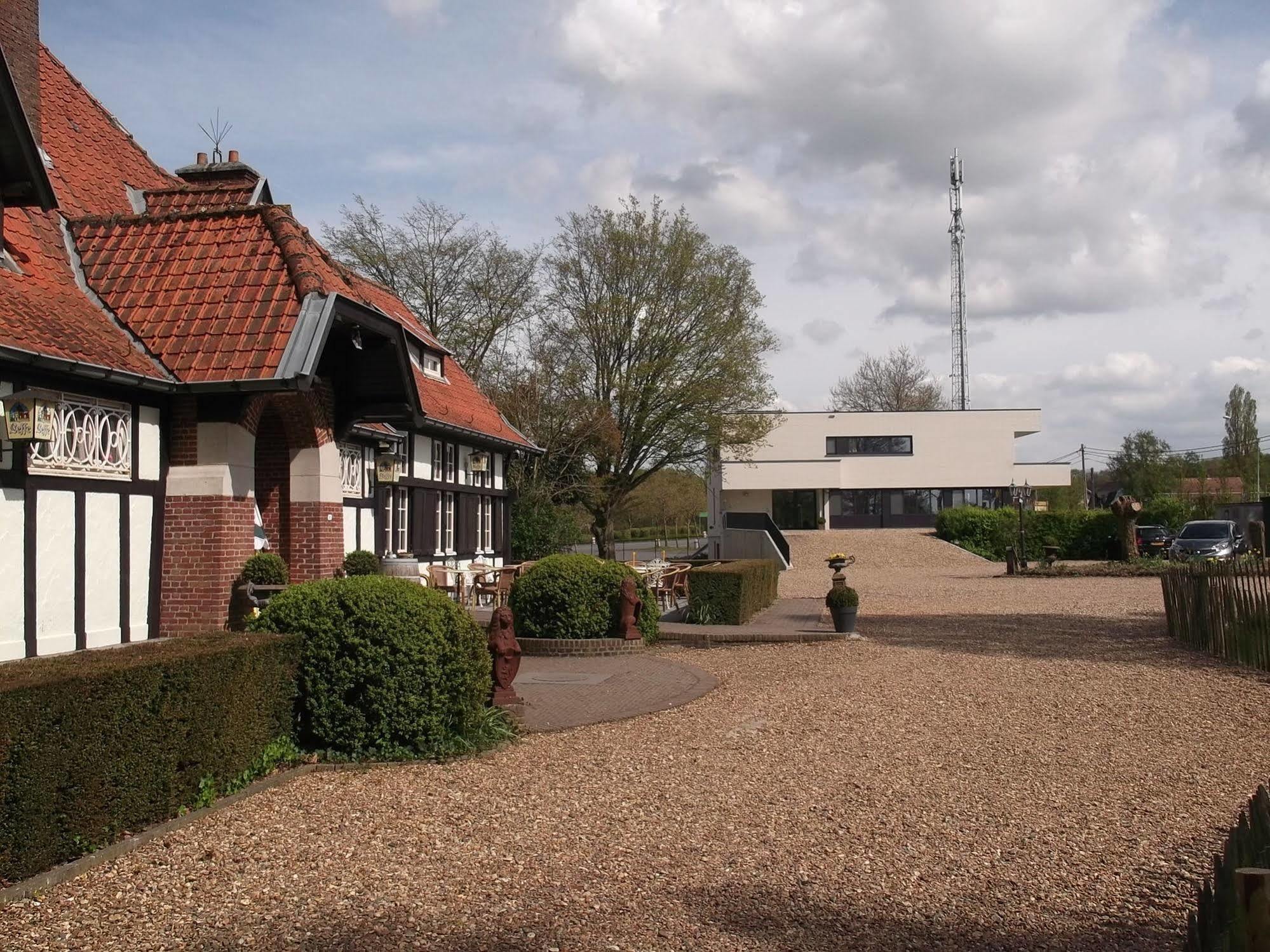 Hotel Kasteelhof 'T Hooghe Ипр Экстерьер фото